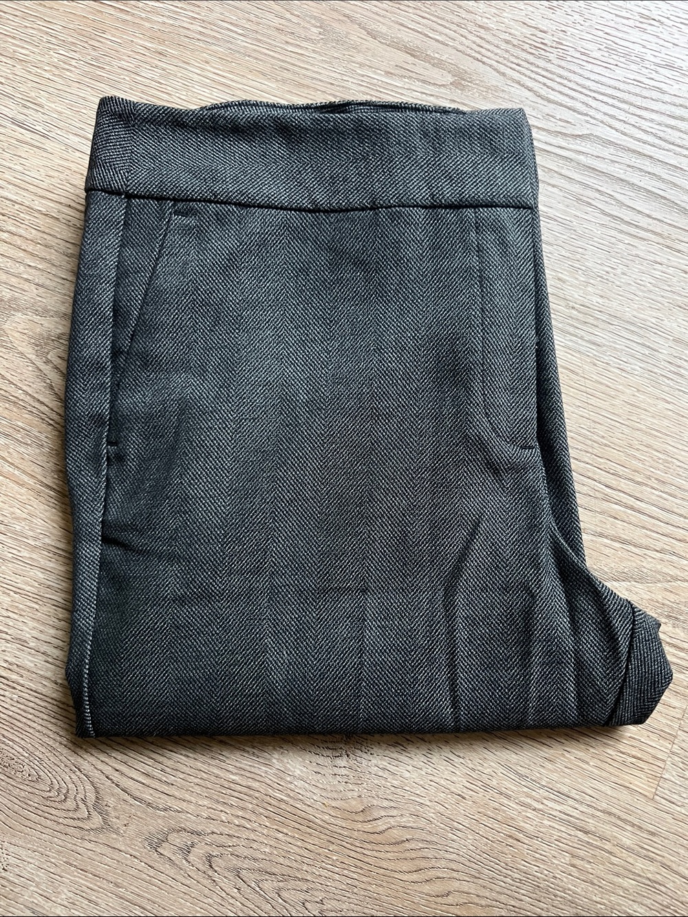 ANN TAYLOR Grey Herringbone High Waist Wide Leg Trouser Pants Size 12